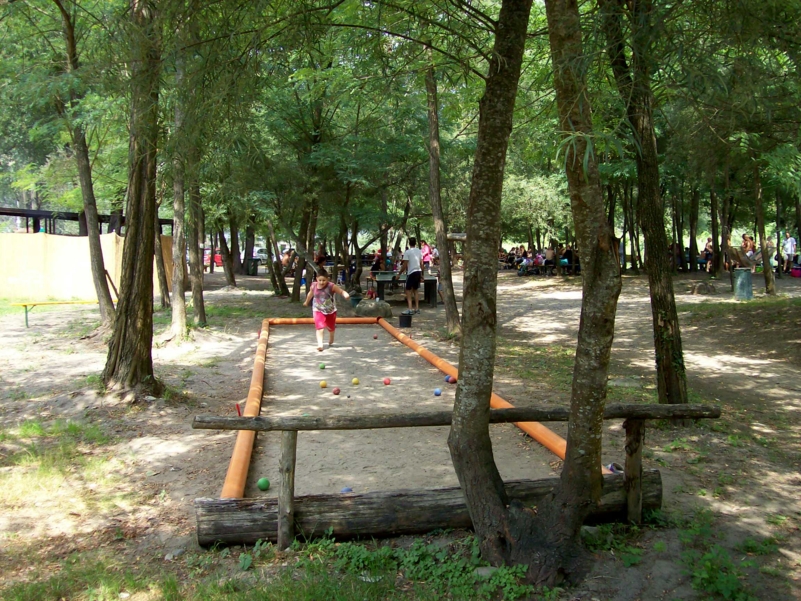  Image name: Parco022.jpg 
 width: 801 pixel 
 height: 601 pixel 
 Size: 535392 bytes 
 Click to enlarge 